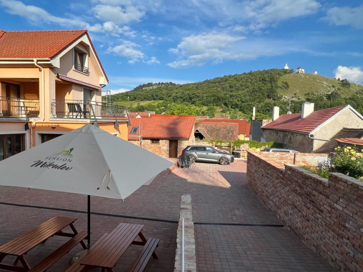 Pension Mikulov Bagian luar foto
