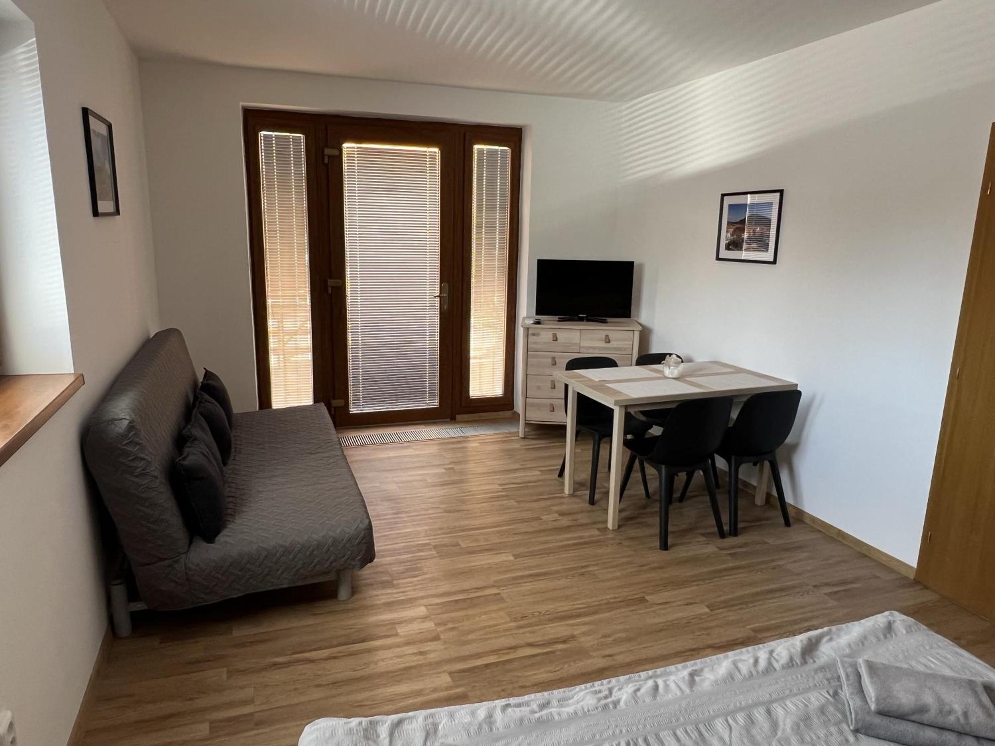 Pension Mikulov Bagian luar foto