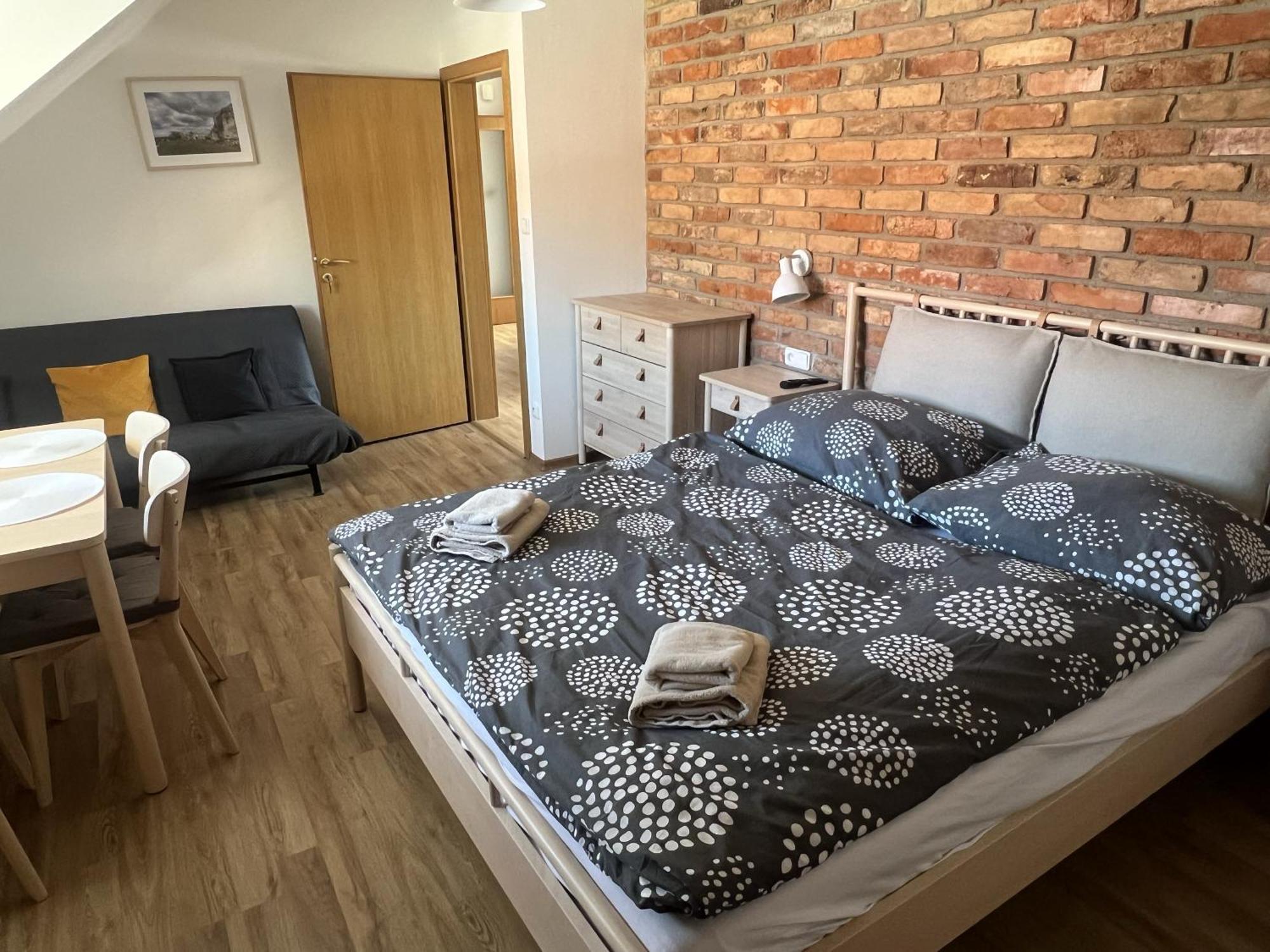 Pension Mikulov Bagian luar foto